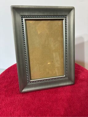 Source Unknown Brushed Silver Beaded Picture Frame